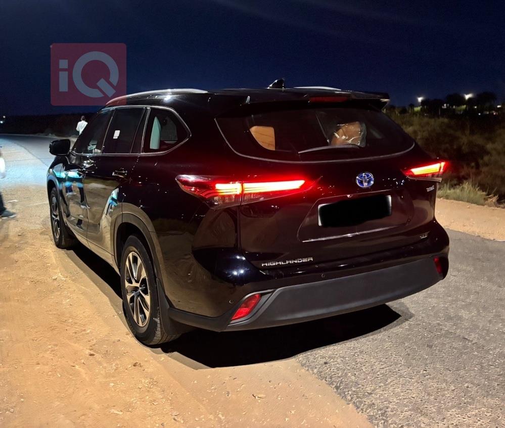 تۆیۆتا هایلاندەر